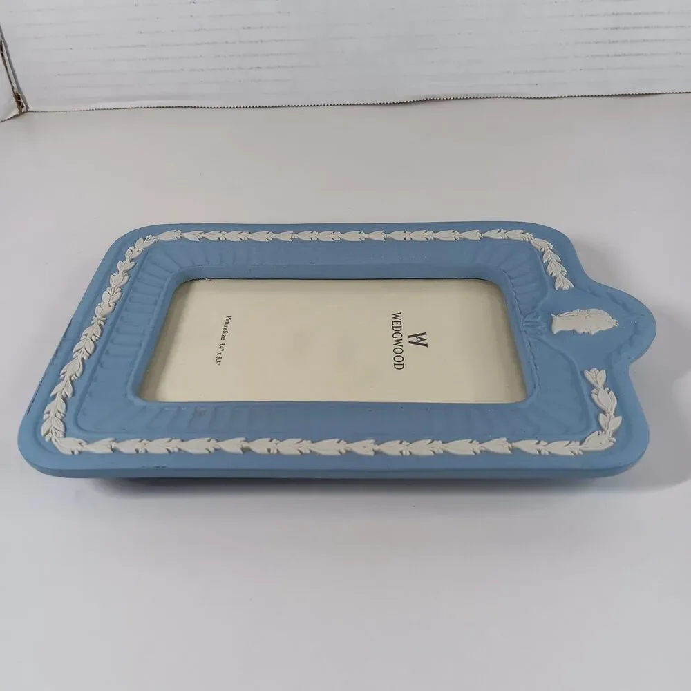 Wedgwood Jasperware Picture Frame 3.4